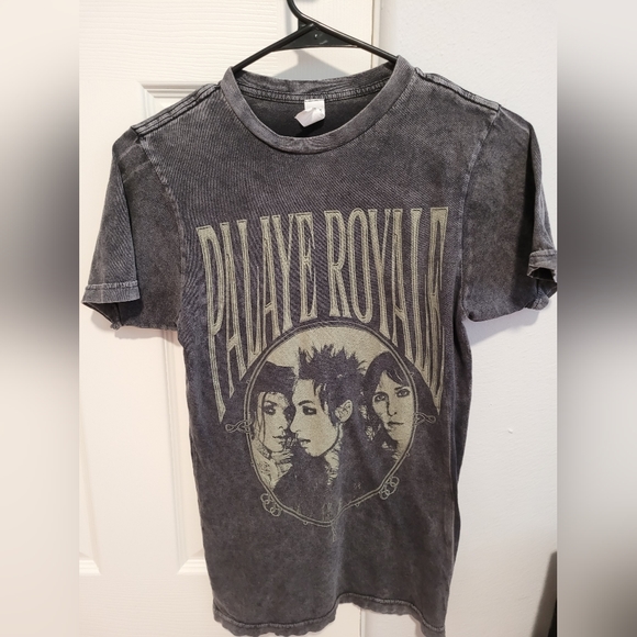 Daydreamer Tops - Palaye Royale T shirt - size XS